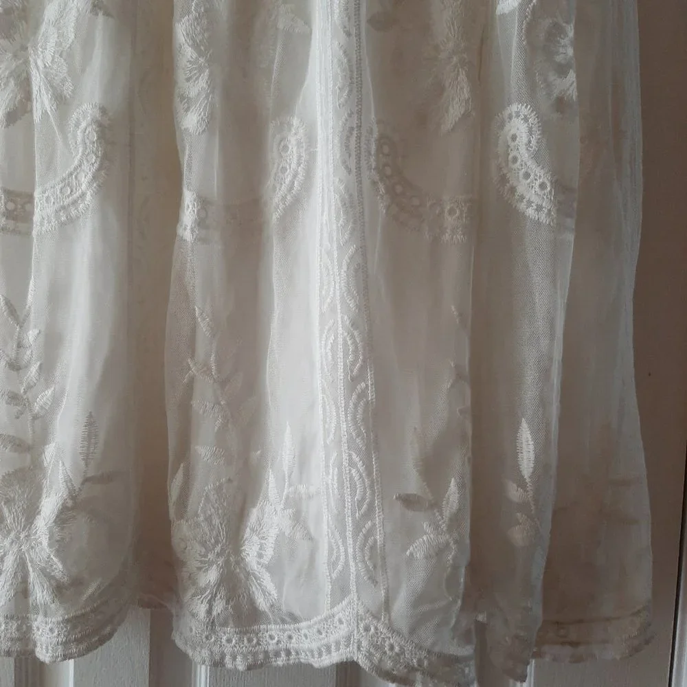 New Cotton Lace Maxie Dress - Picture 5 of 6